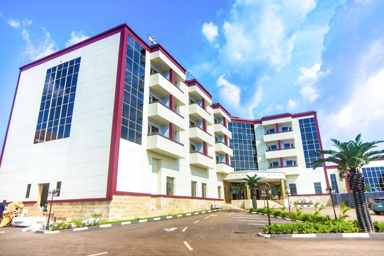 Waldorf Blu Hotel Awka Esterno foto